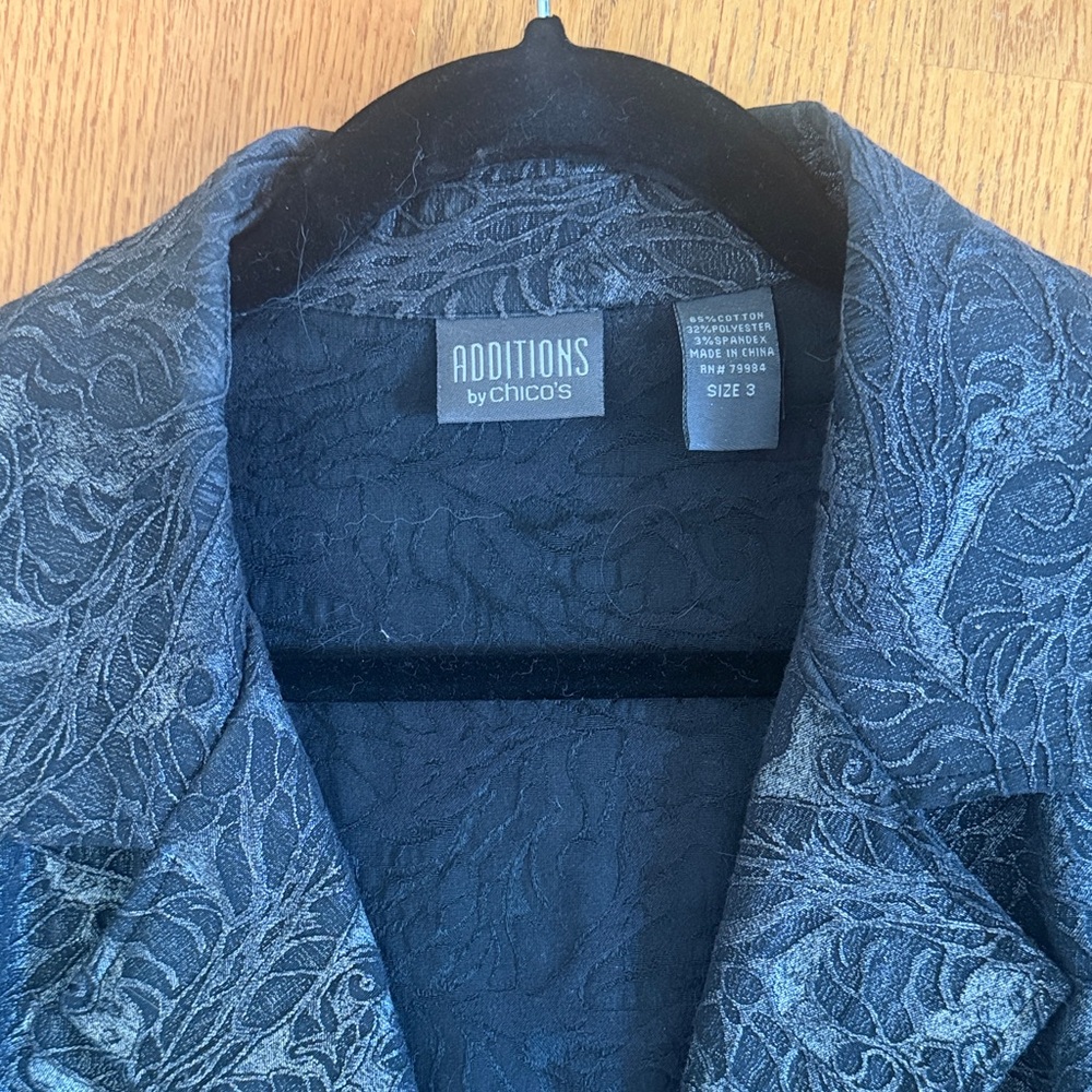Chico's Black Textured Open-Front Long Blazer - Picture 3 of 4